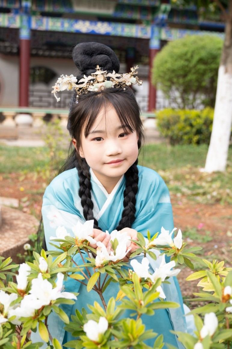 杨清媛